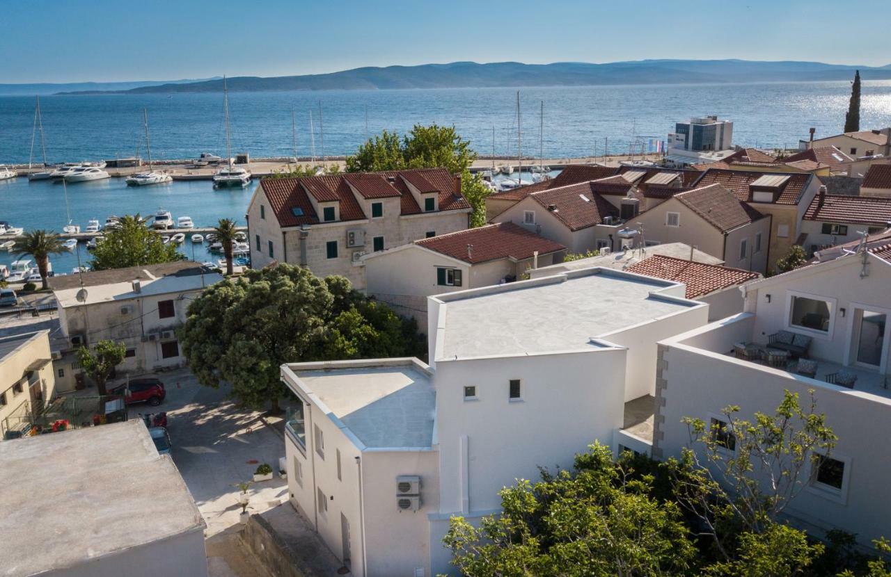 Villa Lile Baska Voda Luaran gambar