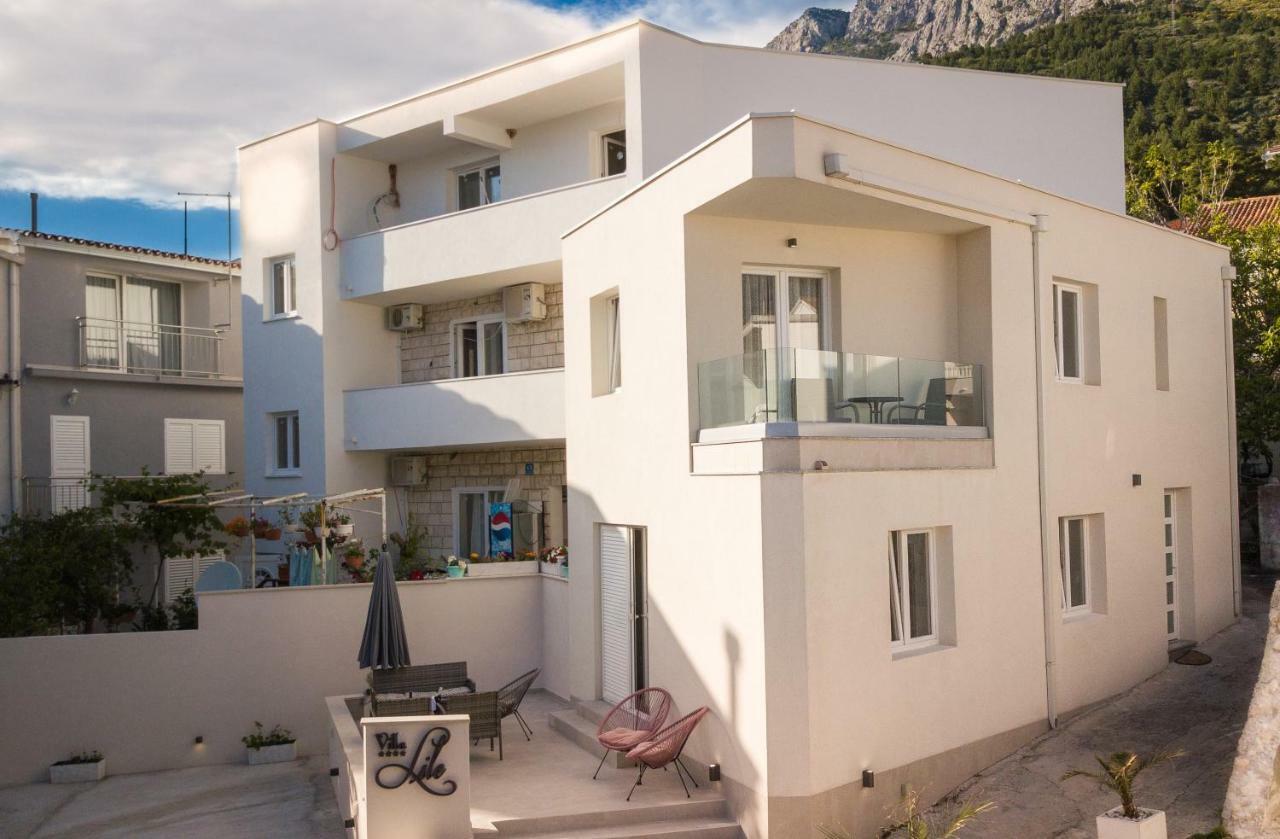 Villa Lile Baska Voda Luaran gambar